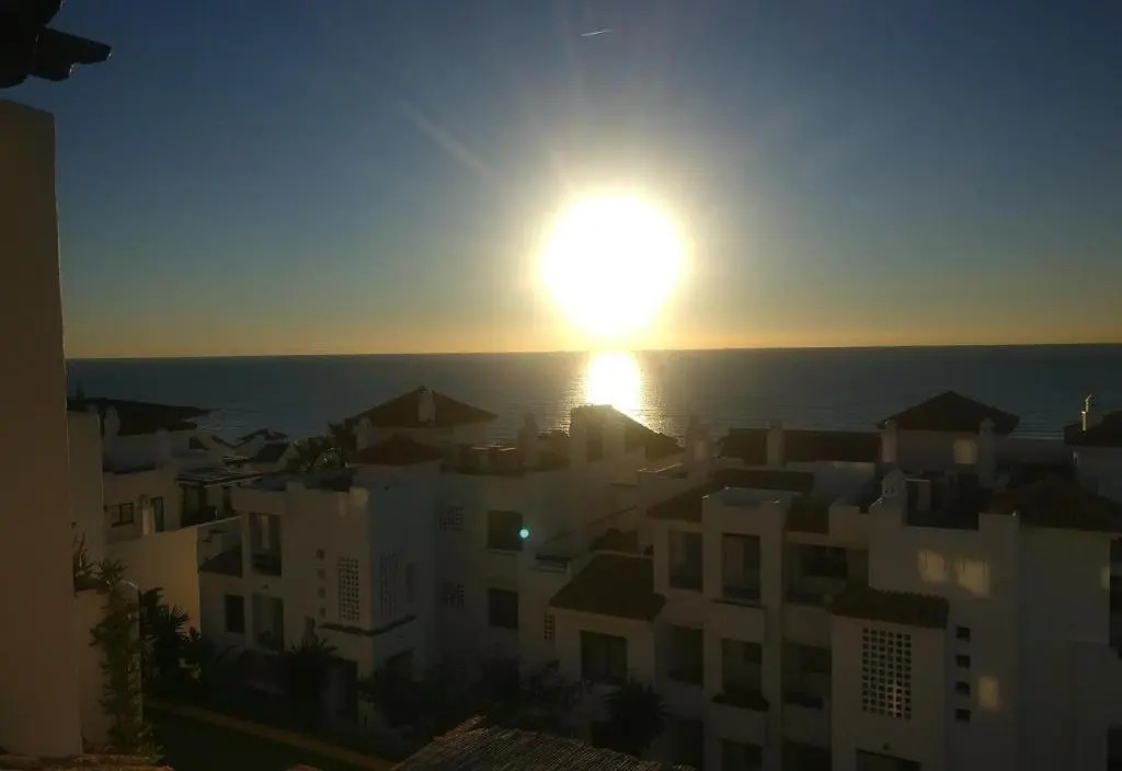 3 bed Penthouse great views