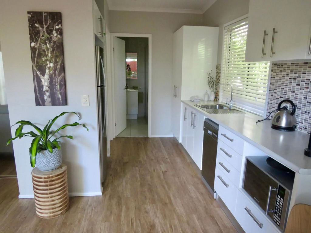 Beach Cottage on Cassia Avenue, Central Coolum Beach
