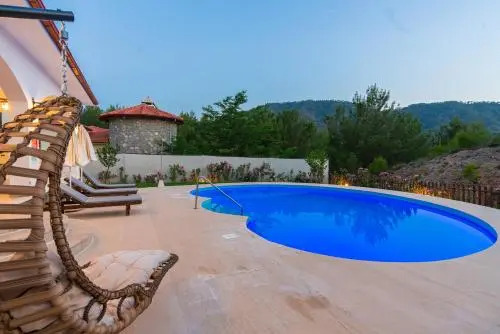 Villa Hill 2