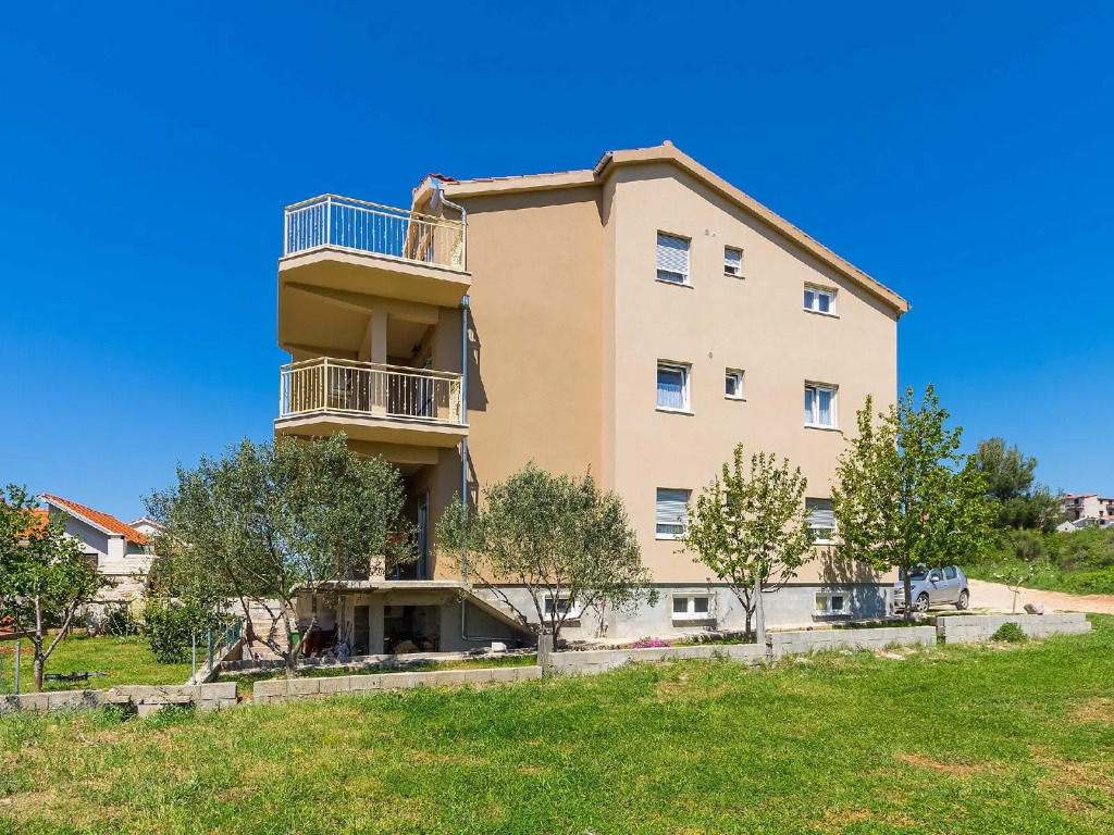 Brkic - Three Bedroom No.2