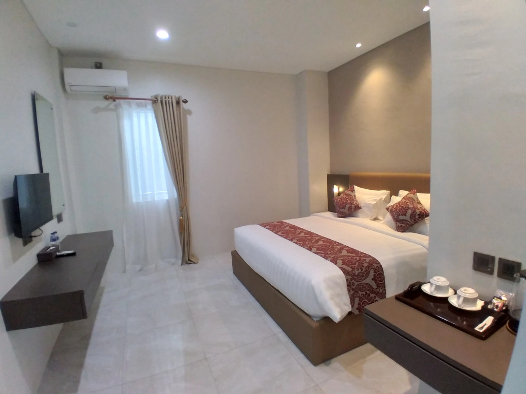 PURNAMA BALIGE HOTEL