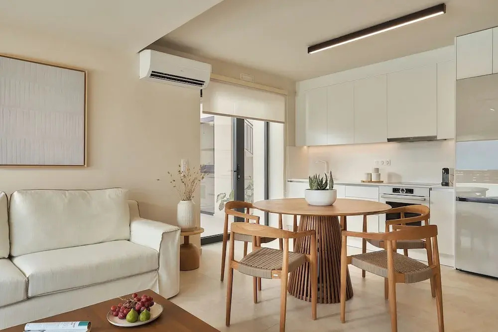 The Nook -luxury Living at the Edge of Tranquility