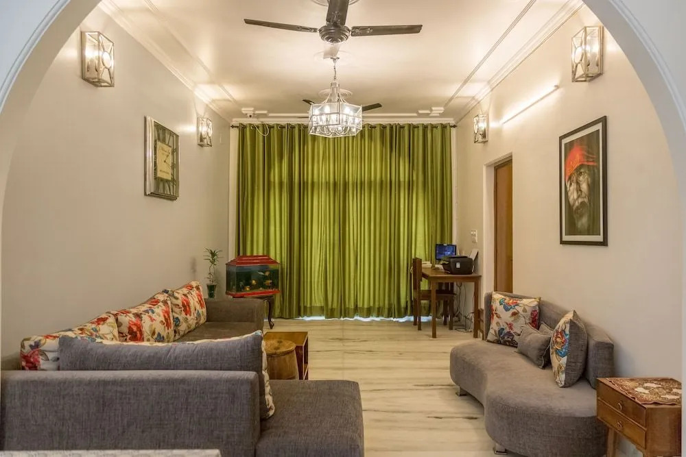 Under My Roof Hauz Khas