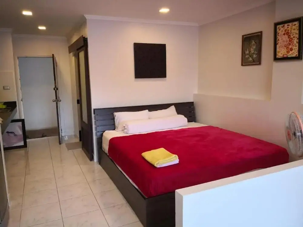 Jomtien Hill Resort Pratamnak 107