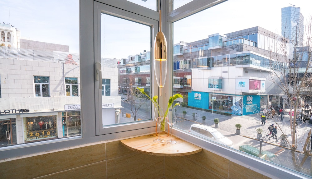 Cactus space- Sanlitun South Street Apt