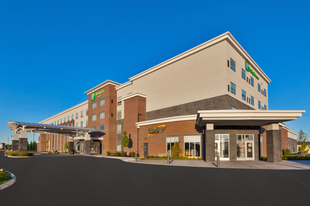 Holiday Inn & Suites - Toledo Southwest - Perrysburg by IHG