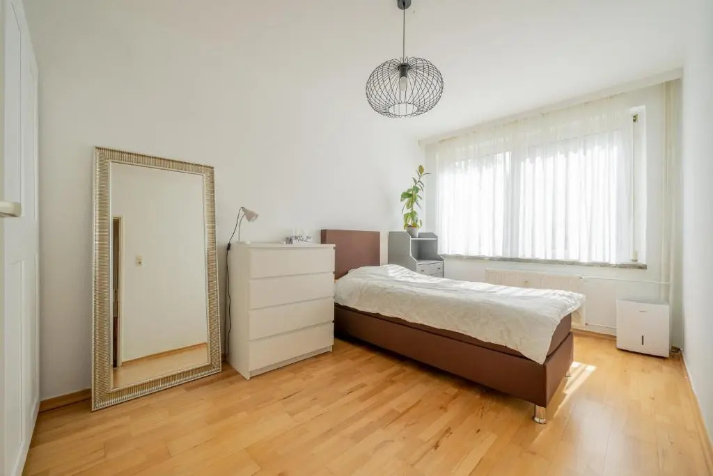 ID 7030 - Private Apartment