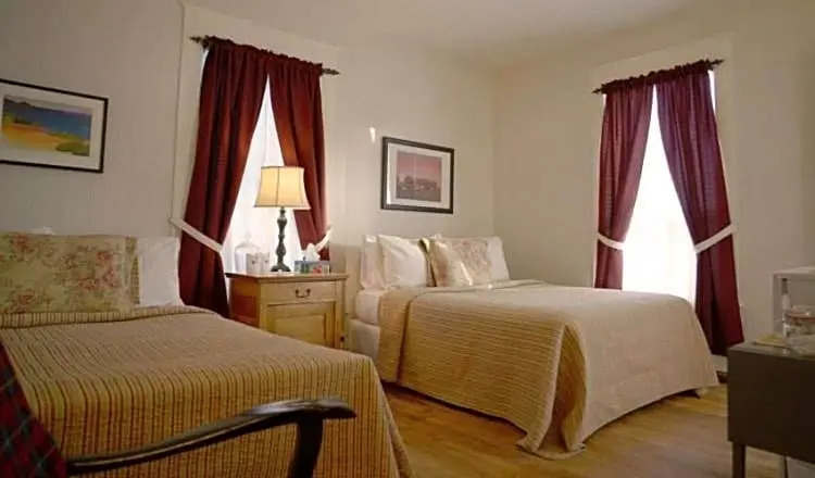Hotel sawyerville