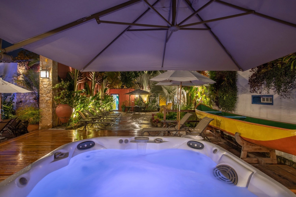 Sandi Hotel
