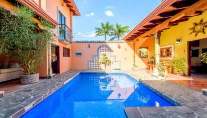 Hotel Casa Leona
