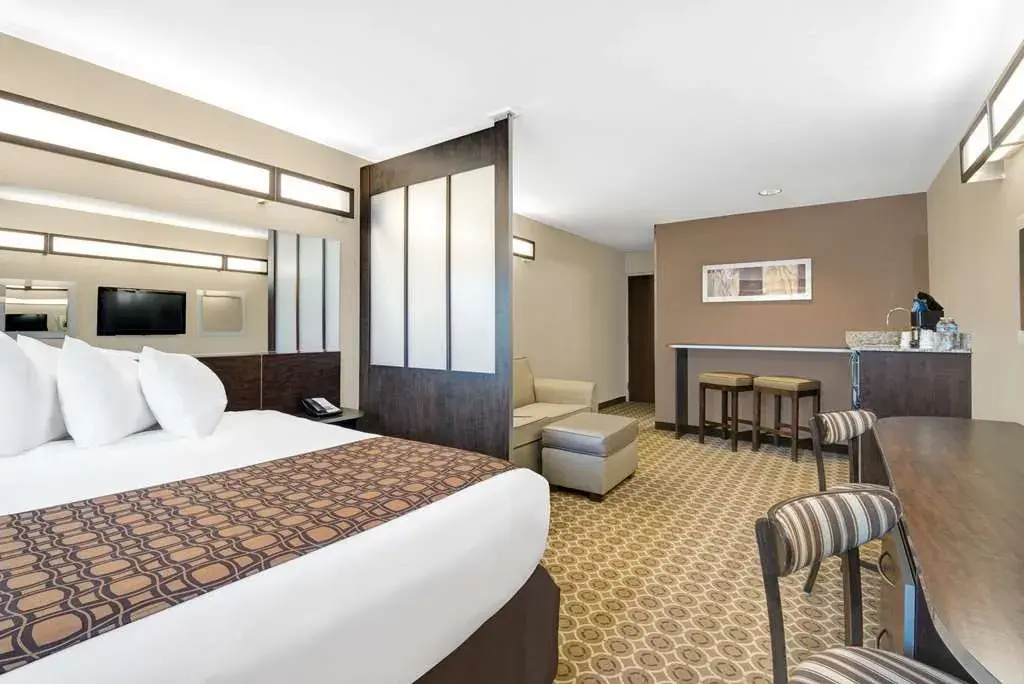 Microtel Inn & Suites By Wyndham Williston