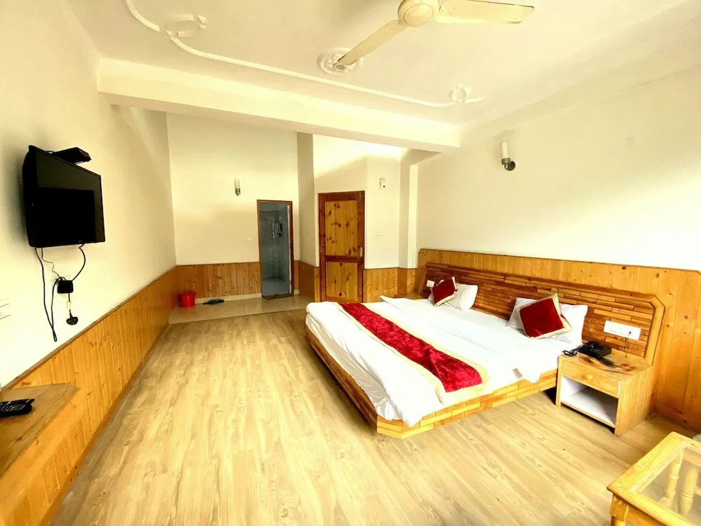 Hipostel Manali