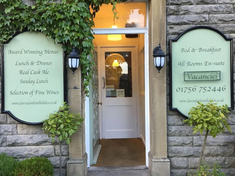 The Clarendon Country Pub with rooms