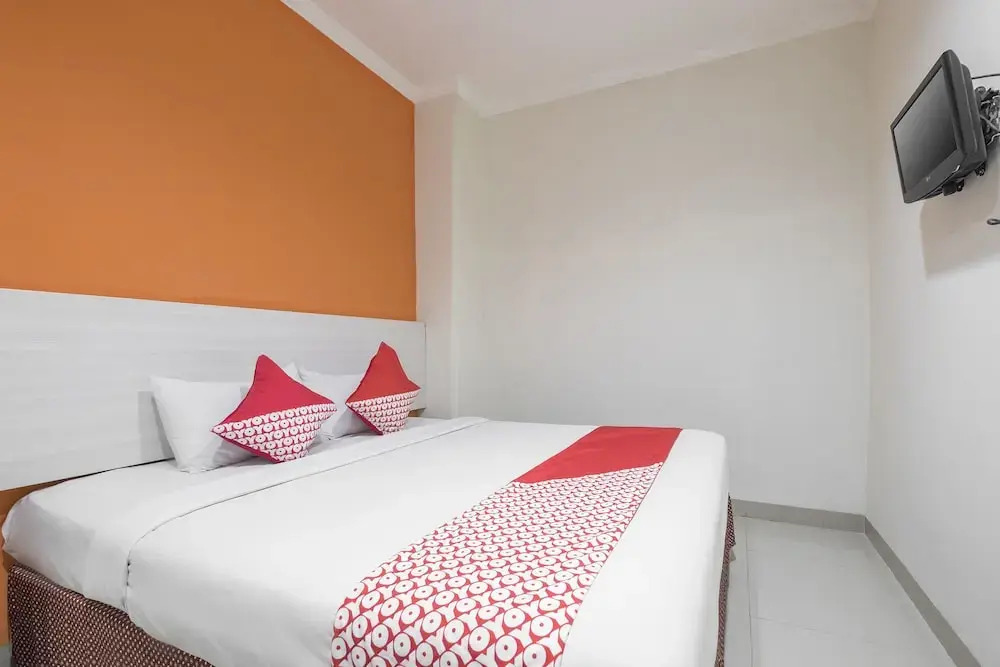 OYO 492 Alden Hotel
