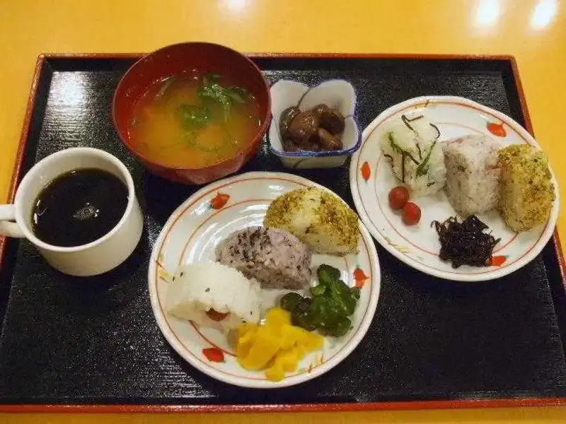Toyoko Inn Takamatsu Nakajin-cho