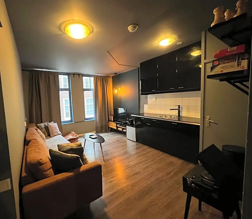 7B&B