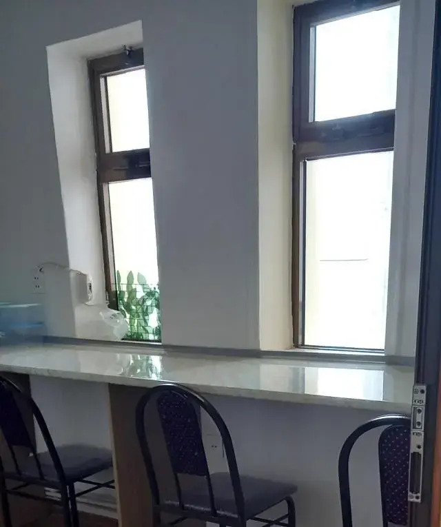 28 may Centr City Hostel