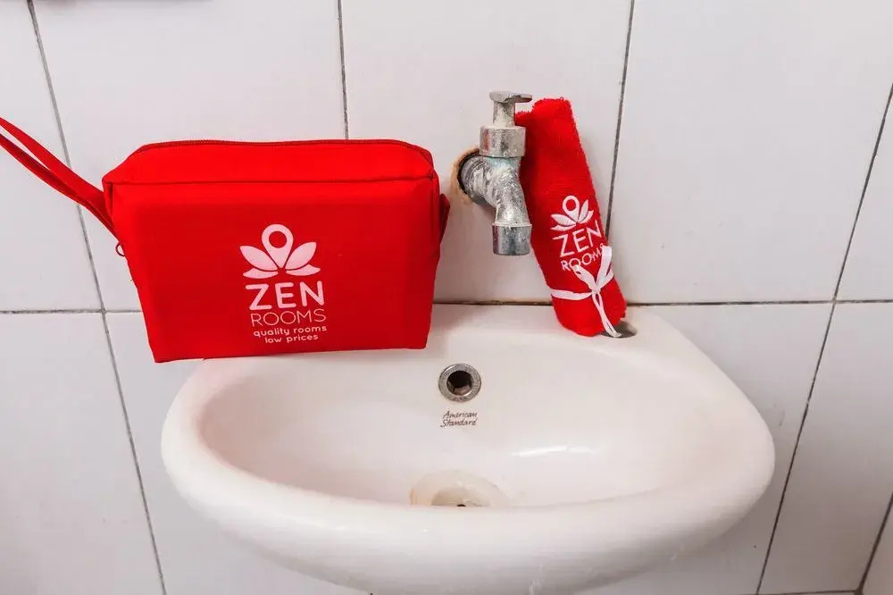 ZEN Rooms Mataram Arjuna 1