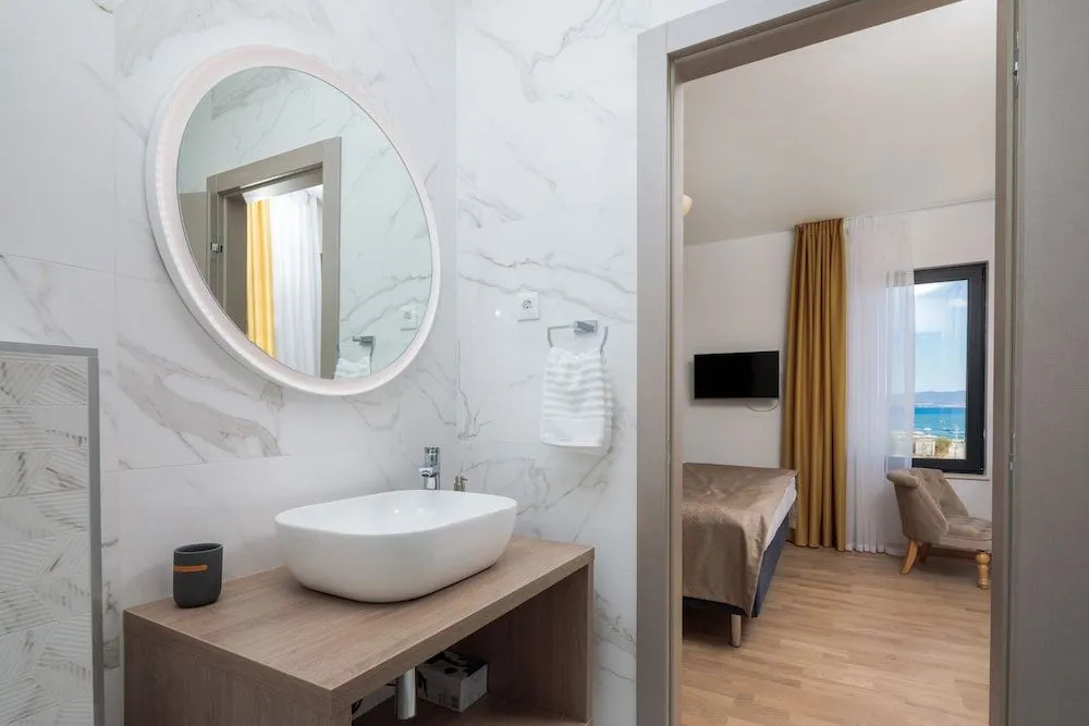Villa Four Brothers - Penthouse Suite