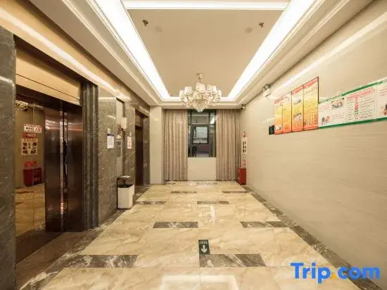 Yujingtan International Hot Spring Hotel