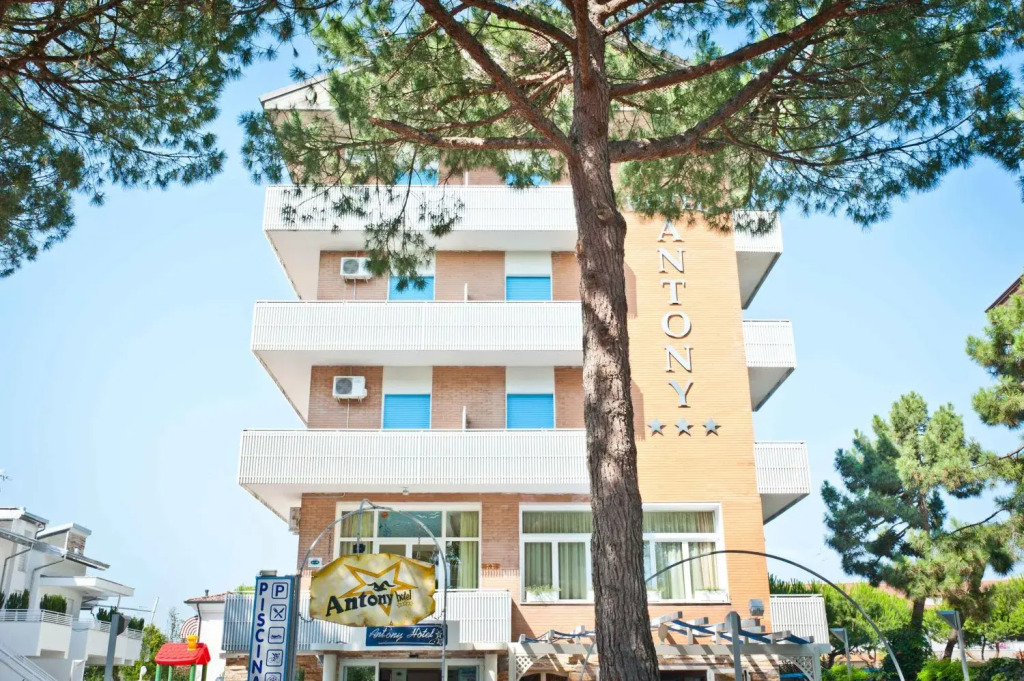 Hotel Antony