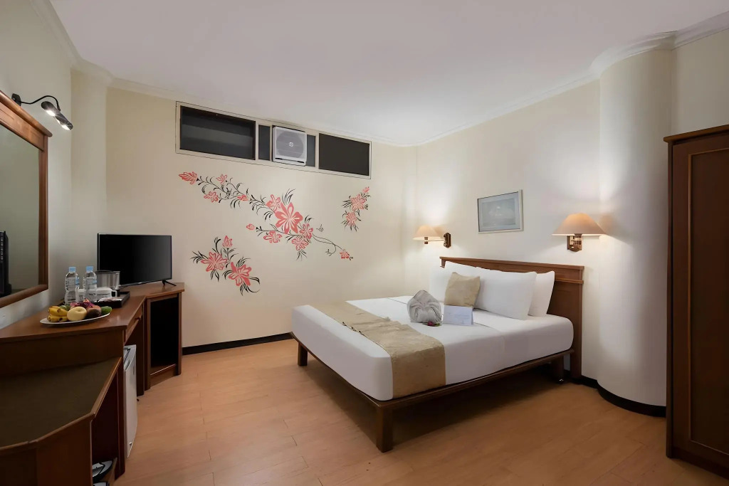 Royal Hotel and Convention Tretes