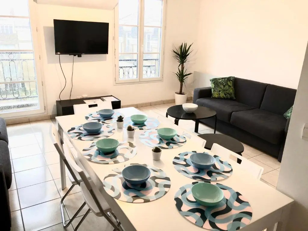 PARIS/DISNEY 50m2 +Balcon Paris’land Appartement