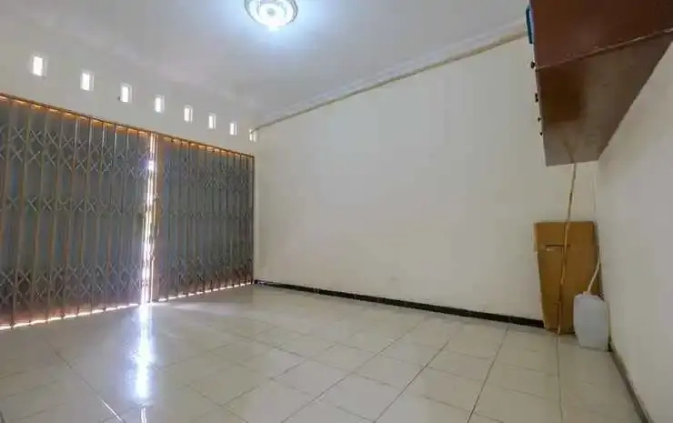 Rumah Putih Jogja Guest House