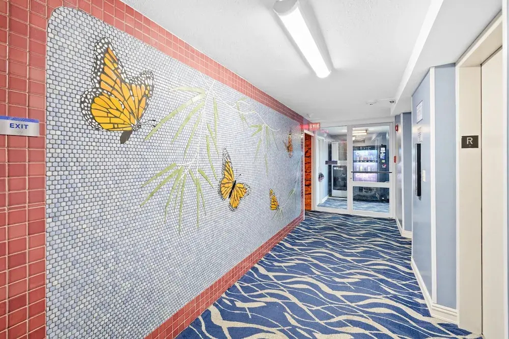 Pacific Monarch - 1 BR - Ocean & City Views