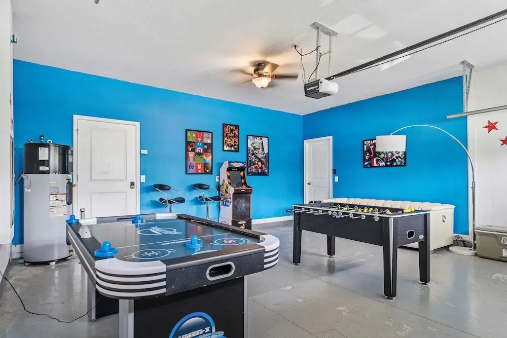 9046 Stinger Drive