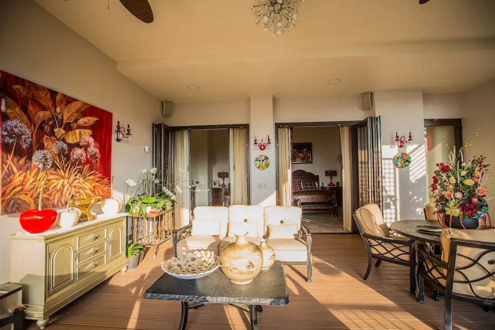 La Toscana Hills