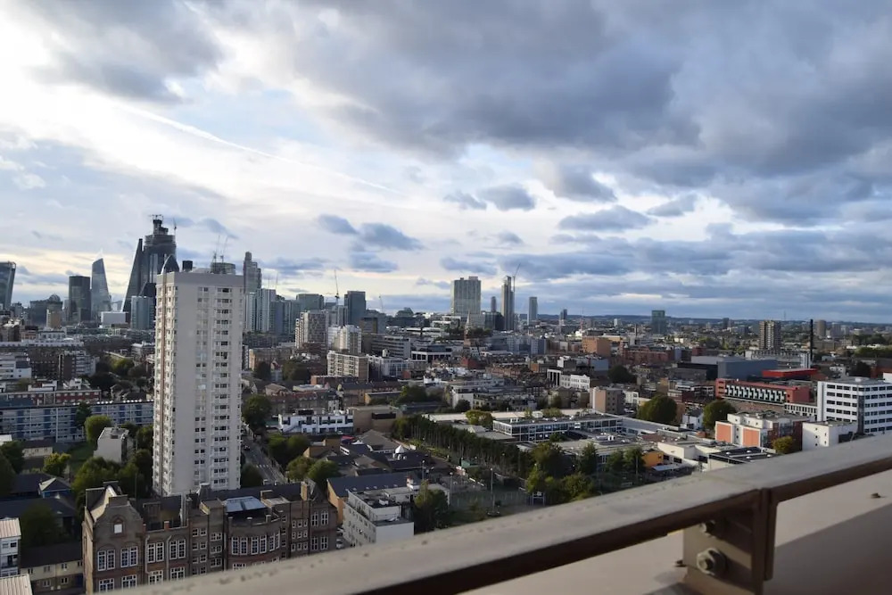 City Views 1 Bedroom Apartment in Shadwell