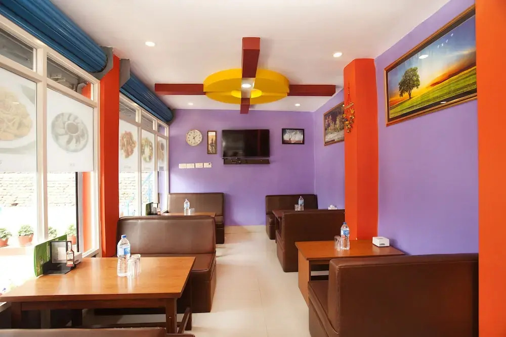 SPOT ON 488 Hotel Mana Shanta