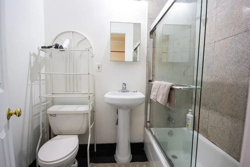 STUDIO PLUS, Next to the Korea-Town