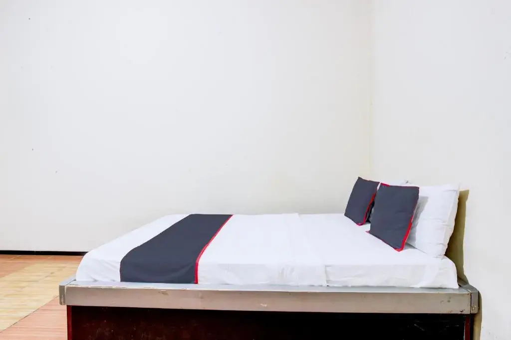 Hotel O Ump Near Rs Margono