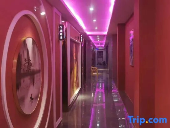 Zhiyi Hotel (Lanzhou Xigu High-speed Railway Station)