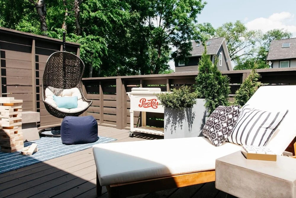 Sleek 4br/3.5ba Home w/ Outdoor Space by Domio