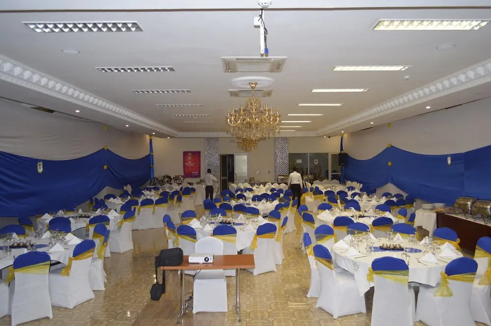 Royal Beach Hotel