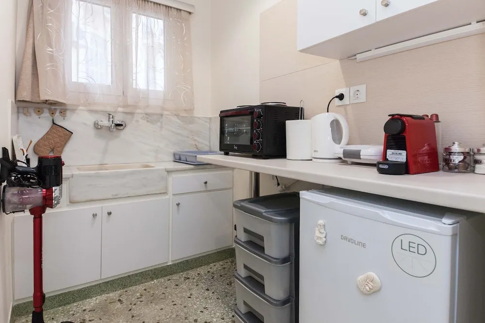 Athens Central Explorer Nest 1 Bd Apt