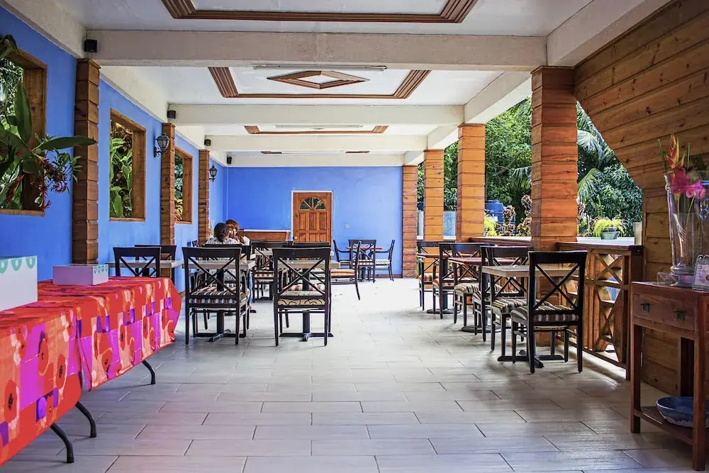 Alize Inn