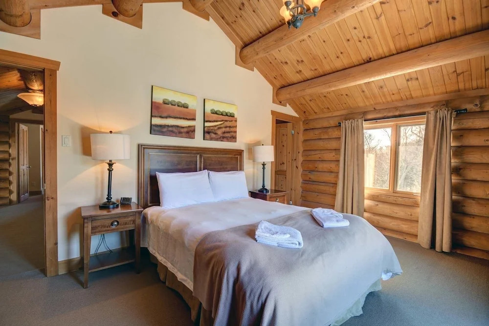 Chalet Apache