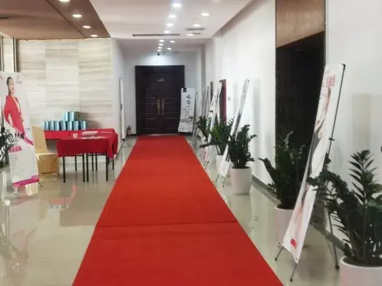 Kunming Nanyang Hotel (Xinluojiawan New Asia Sports City Subway Station)