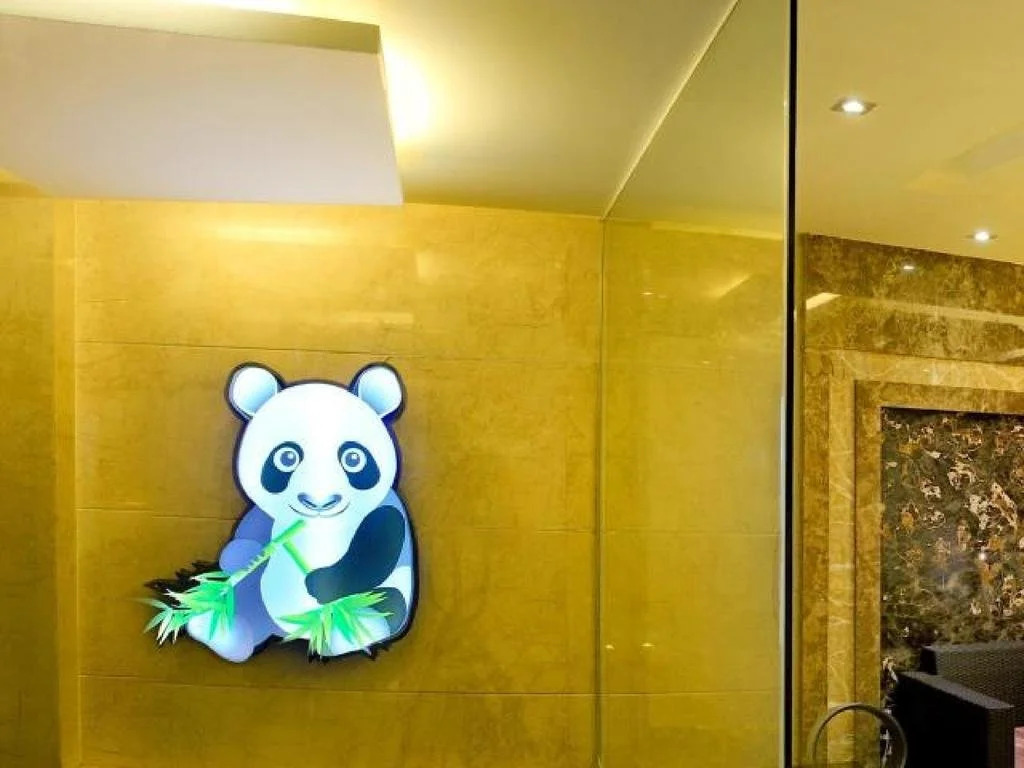 Panda Hotel
