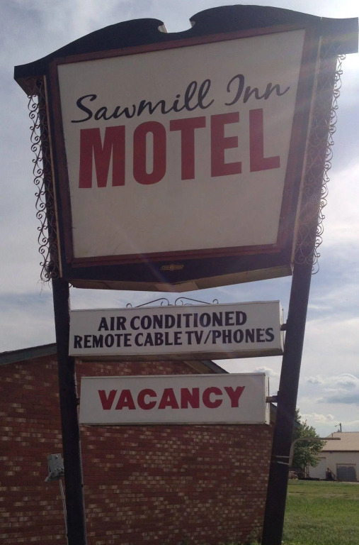 Sawmill Lodges Motel