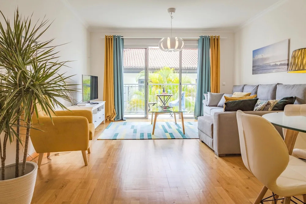 Funchal City Center Apartment by MHM