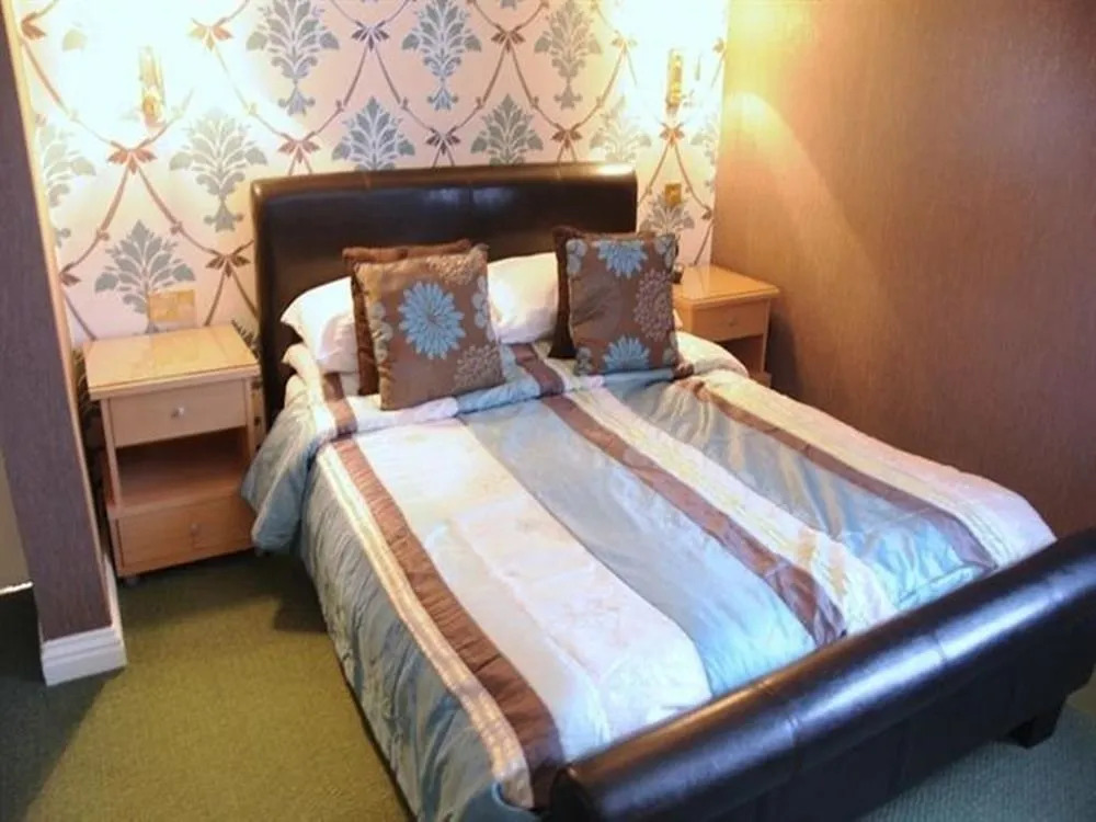 Edenfield Lodge