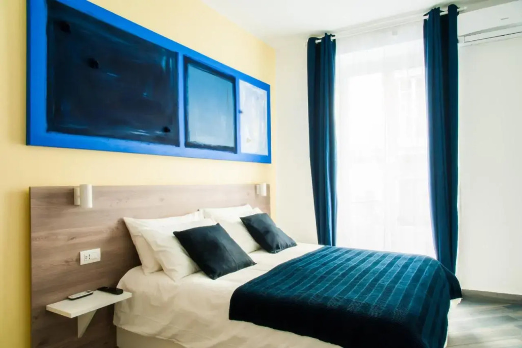 Demi Rooms