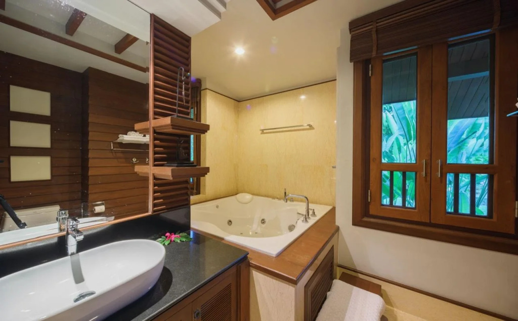 Khum Nakorn Villa