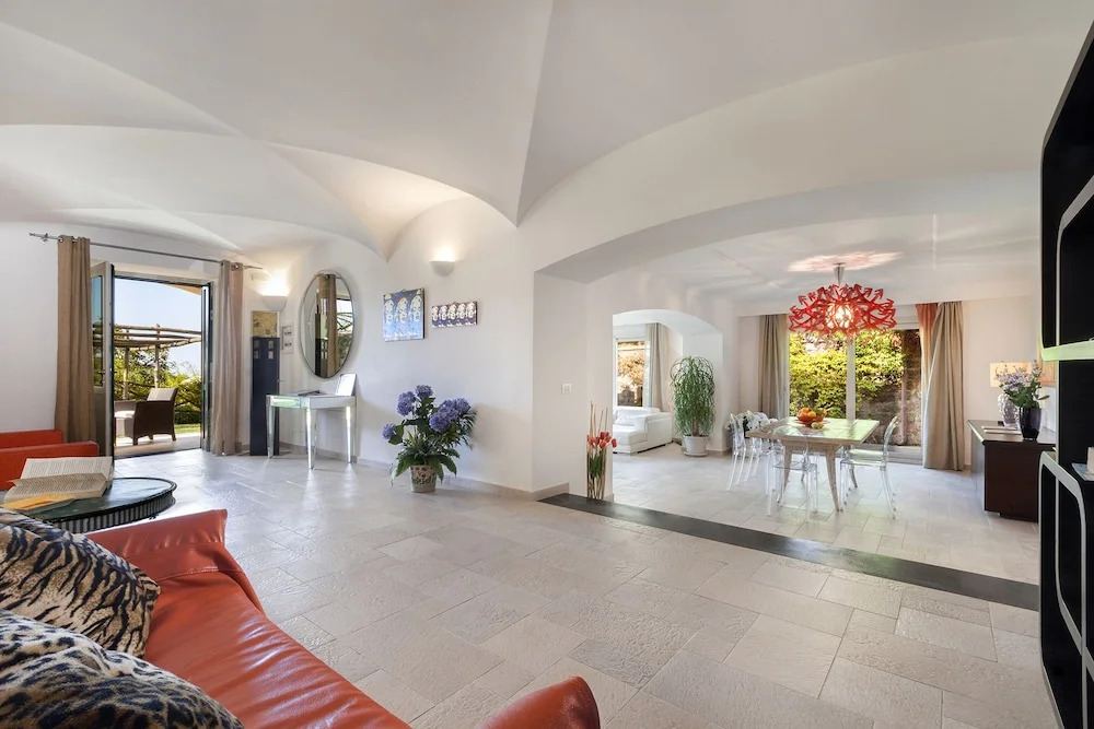 Amore Rentals - Villa Il Noce