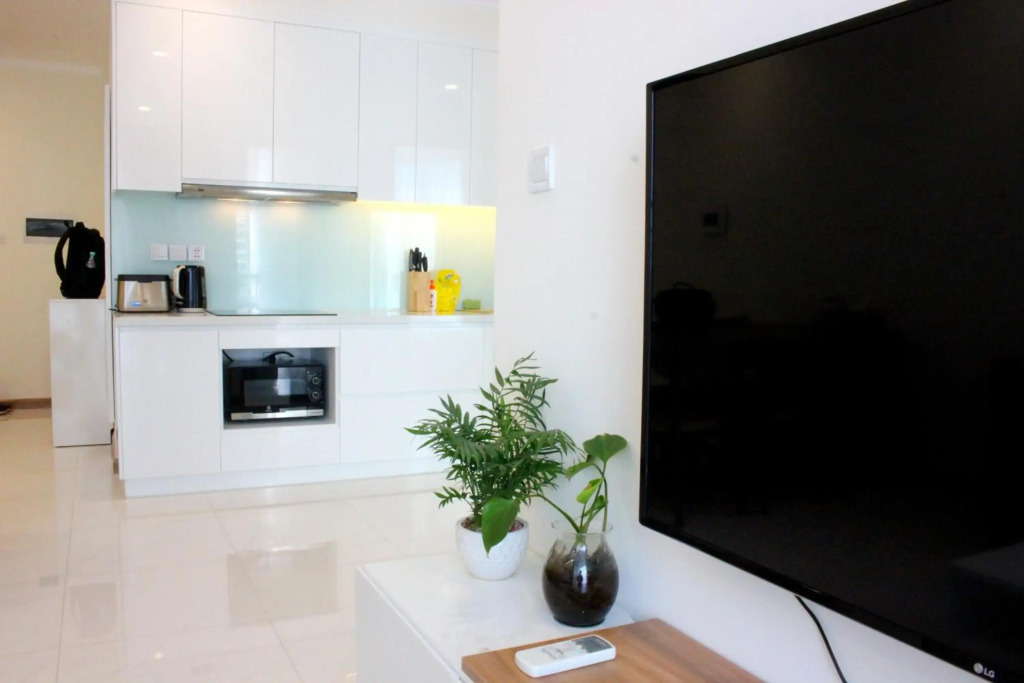 2Br 79M2 Apart & Free Pool - Vinhomes Central Park